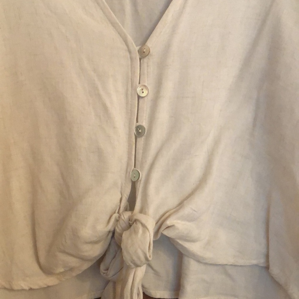 Cropped Linen Top - Picture 3 of 4